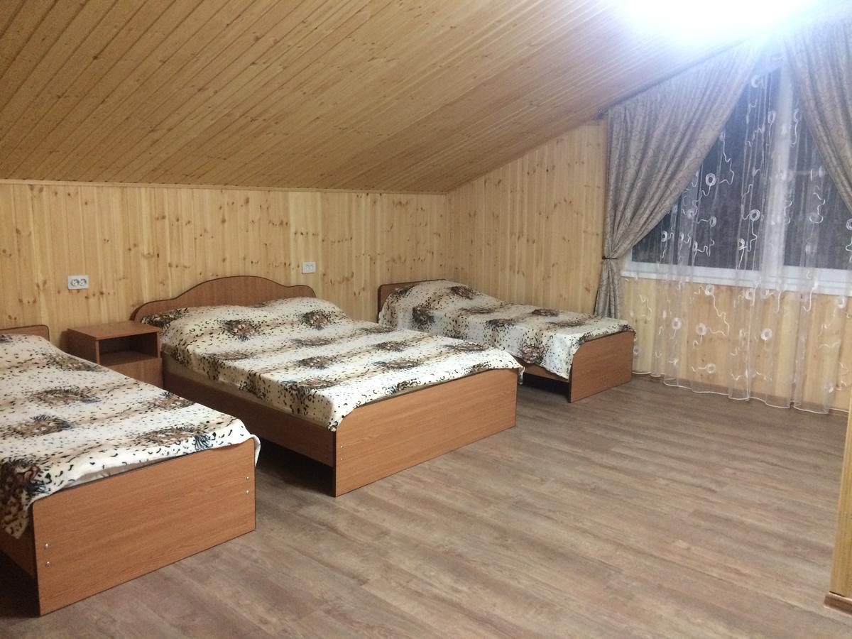 Guesthouse Tigranakert Піцунда Екстер'єр фото