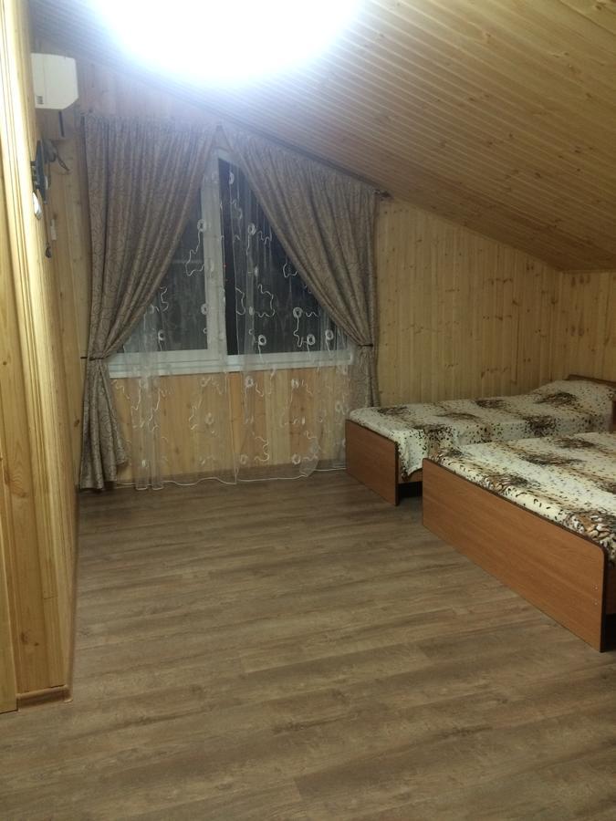 Guesthouse Tigranakert Піцунда Екстер'єр фото