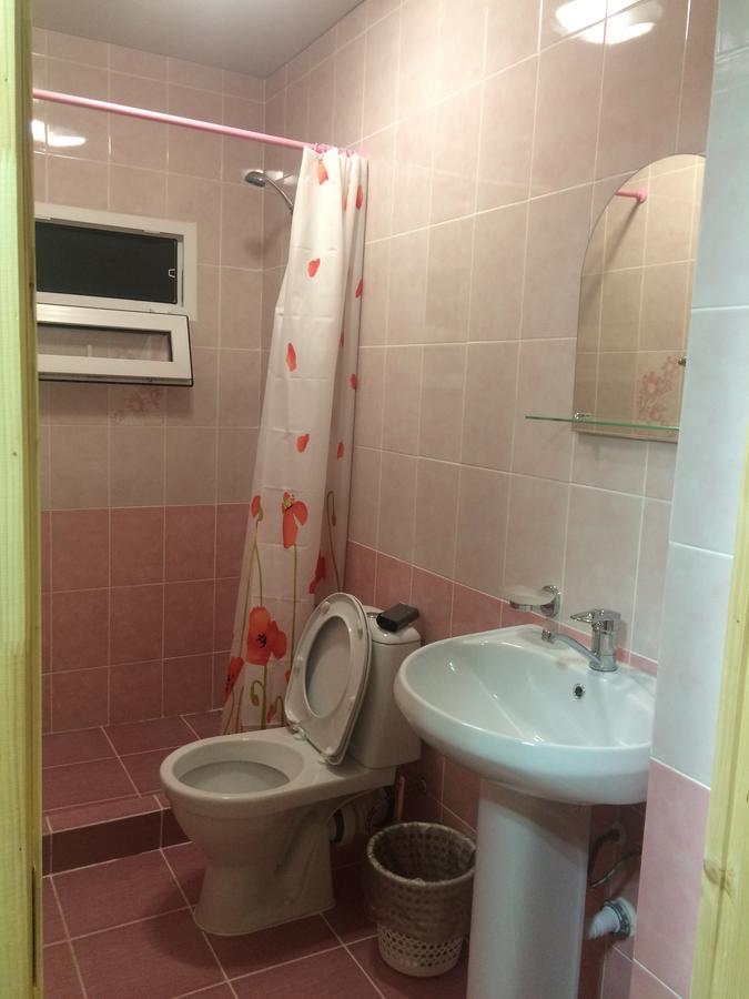 Guesthouse Tigranakert Піцунда Екстер'єр фото